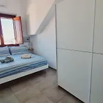Apartamento Is Arutas *